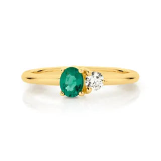 Eighteen-Carat Yellow Gold Dress Ring Featuring Emeralds And Diamonds Set In A Claw Design