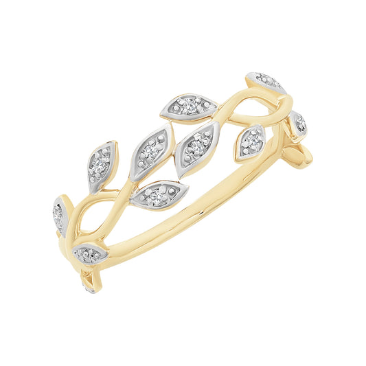 9ellow gold is the classic and traditional gold colour, known for its warm and rich hue. It provides a beautiful, earthy backdrop for the leaf design and complements the sparkle of diamonds.
