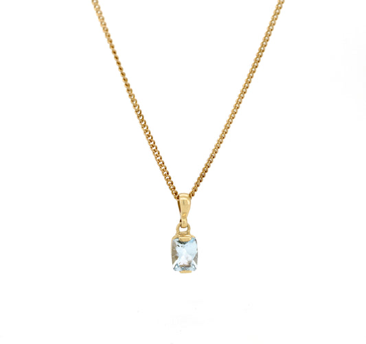 Ladies 9Ct Yellow Gold Aquamarine Pendant