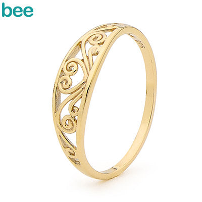 Gold Filigree Ring With Heart
