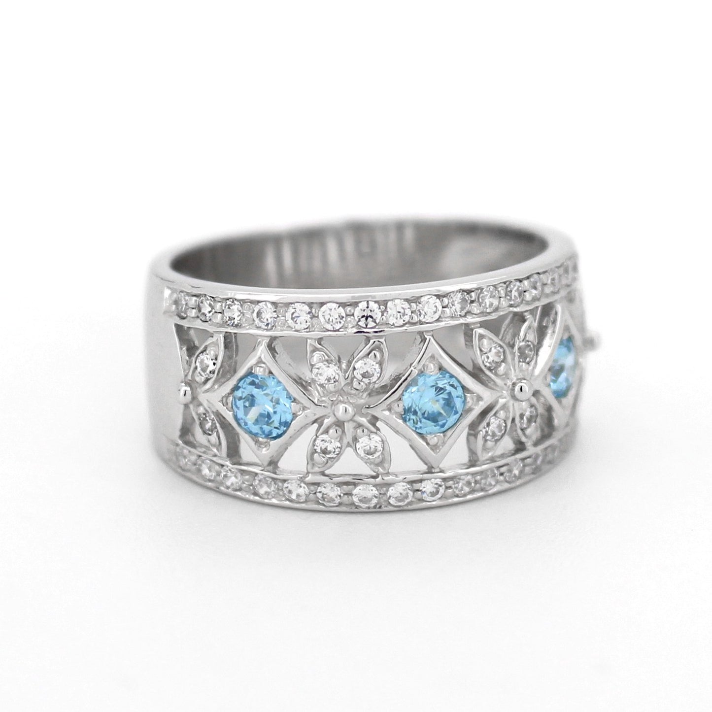 Ladies 9Ct White Gold Cubic Zirconia Ring With Light Blue Spinel Gemstones