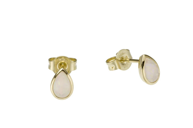 9ct yellow Gold studs with pear shaped opal.