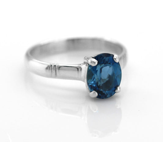 STERLING SILVER LONDON BLUE TOPAZ RING