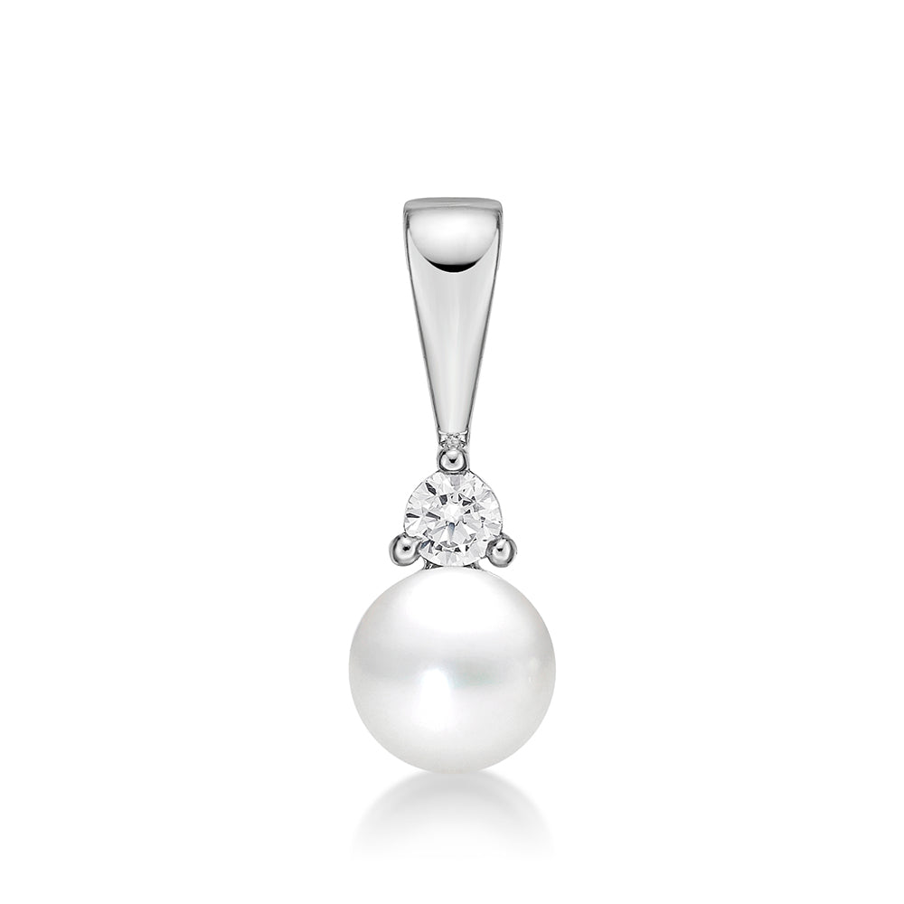 Sterling Silver Freshwater 6Mm Button Pearl With Cubic Zirconia