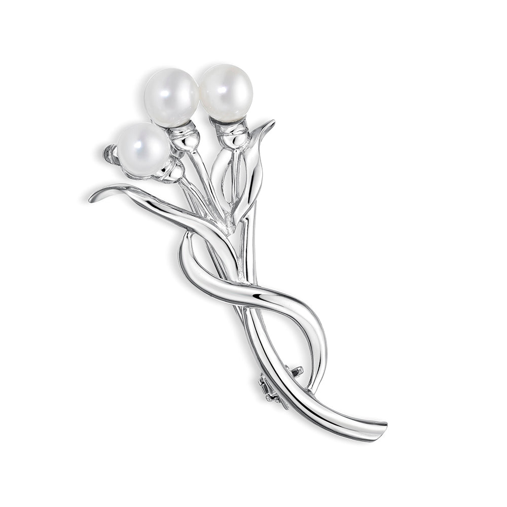 Sterling silver brooch with 3 fresh water pearl